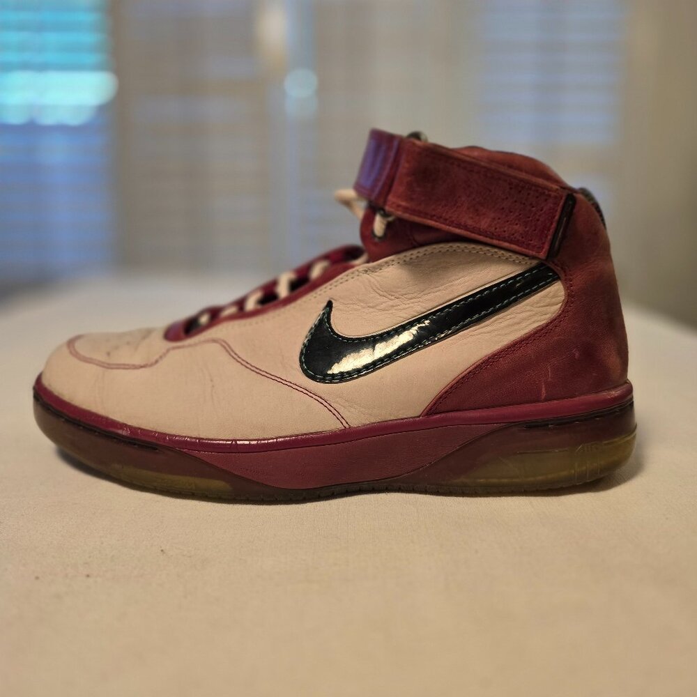 Nike AF25 leather sneakers